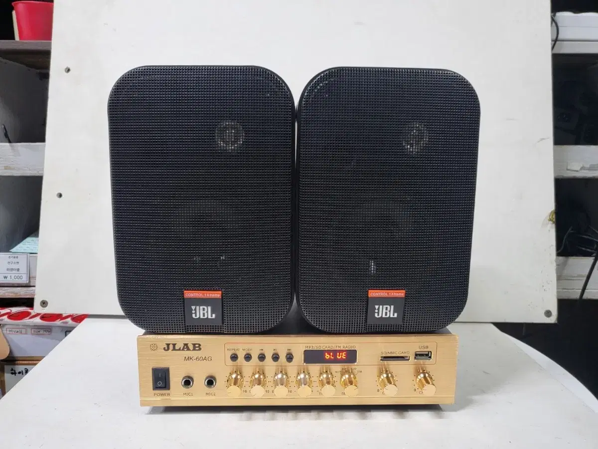 2채널 앰프 1대 + JBL 스피커 2대 팝니다